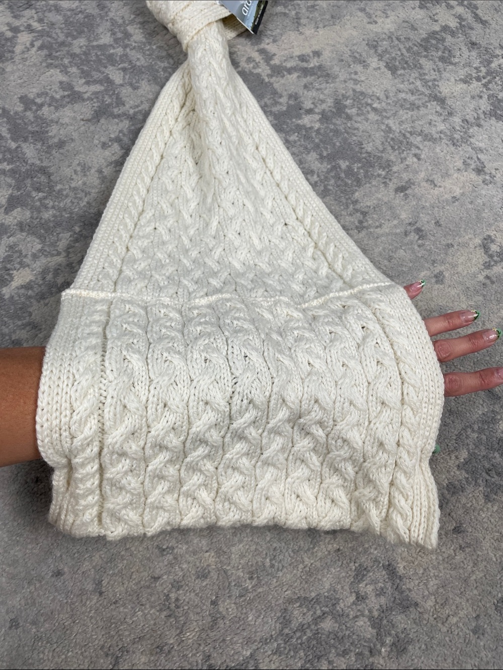 NWT Aran Woollen Mills Ireland Pocket Scarf Merino Wool Cable Knit Cream - Picture 6 of 9